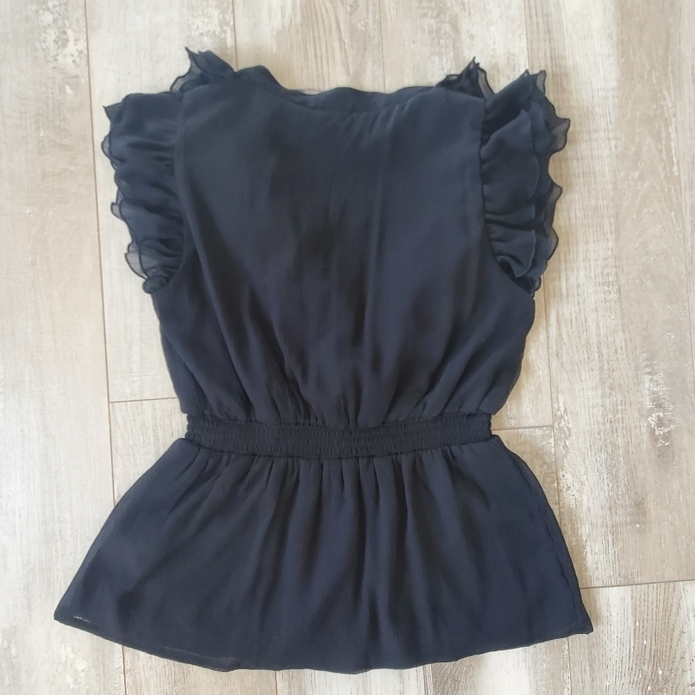 𝅺NWOT- H&M Ruffle Top - Picture 4 of 4